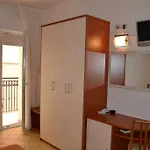 Ariston Hotel 3*