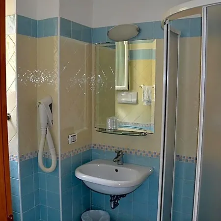Hotel Ariston 3*