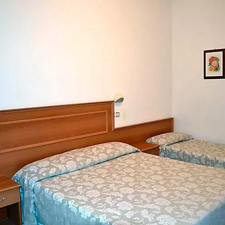 Ariston Hotel 3*