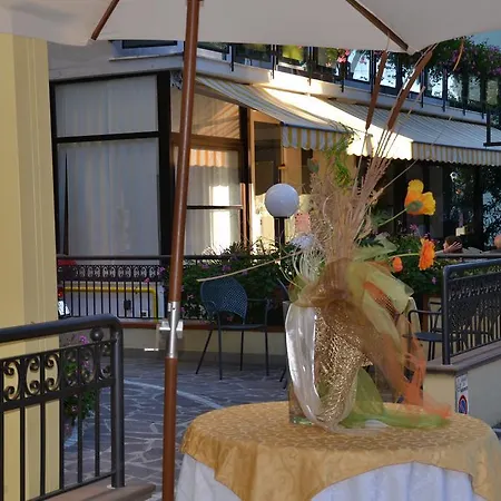 Hotel Ariston